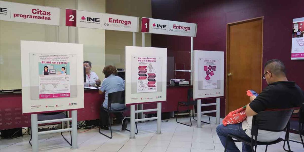 Reactivó INE Puebla la entrega y trámites de credenciales electorales