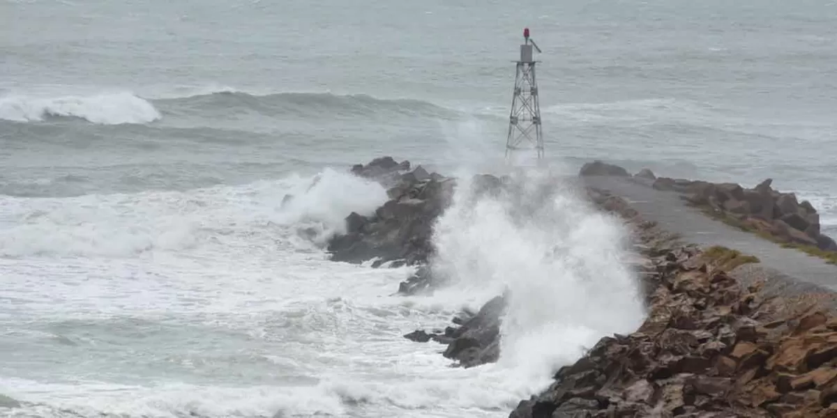 Tormenta 'Alberto' impacta en costas de Veracruz y Tamaulipas; sigue su TRAYECTORIA EN VIVO