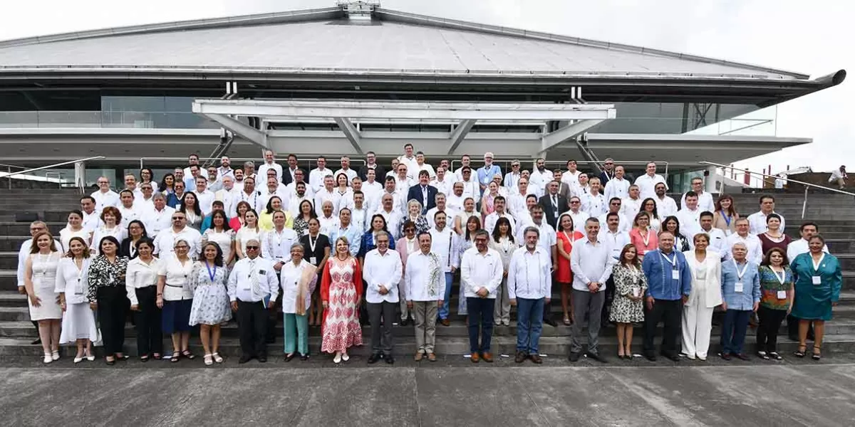 Rectora de la BUAP asiste a la LXIV Sesión Ordinaria de la Asamblea de la Anuies