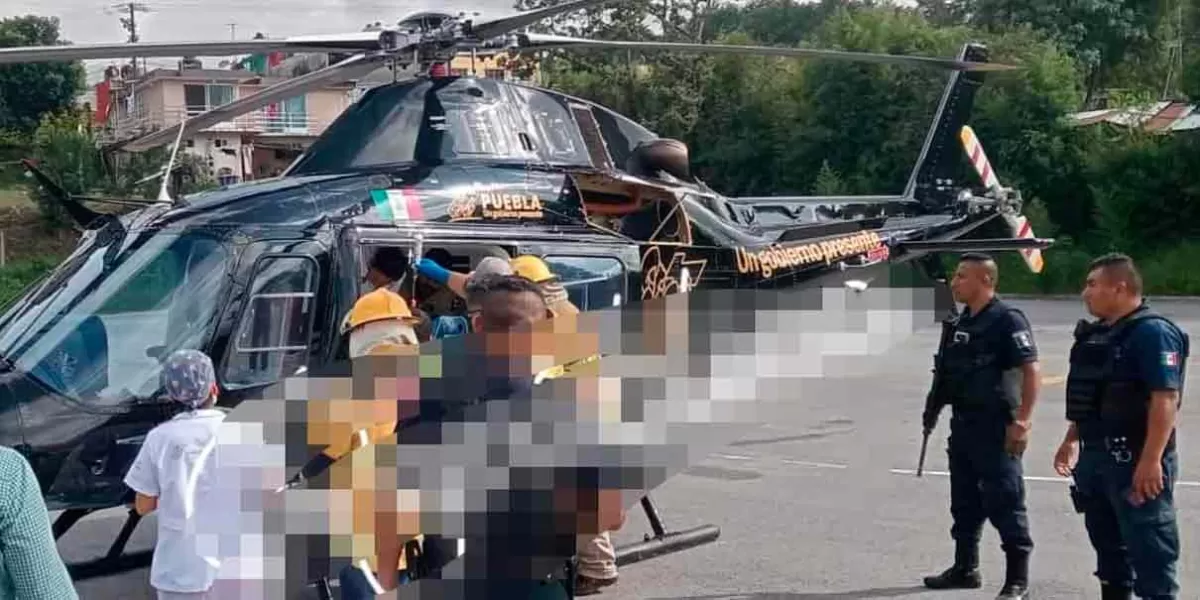 Balean a hombres armados en Huauchinango; los trasladaron en helicóptero a Puebla 