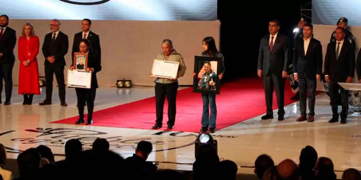 CCE lanza convocatoria para la XI Edición del “Reconocimiento Puebla Agradece”