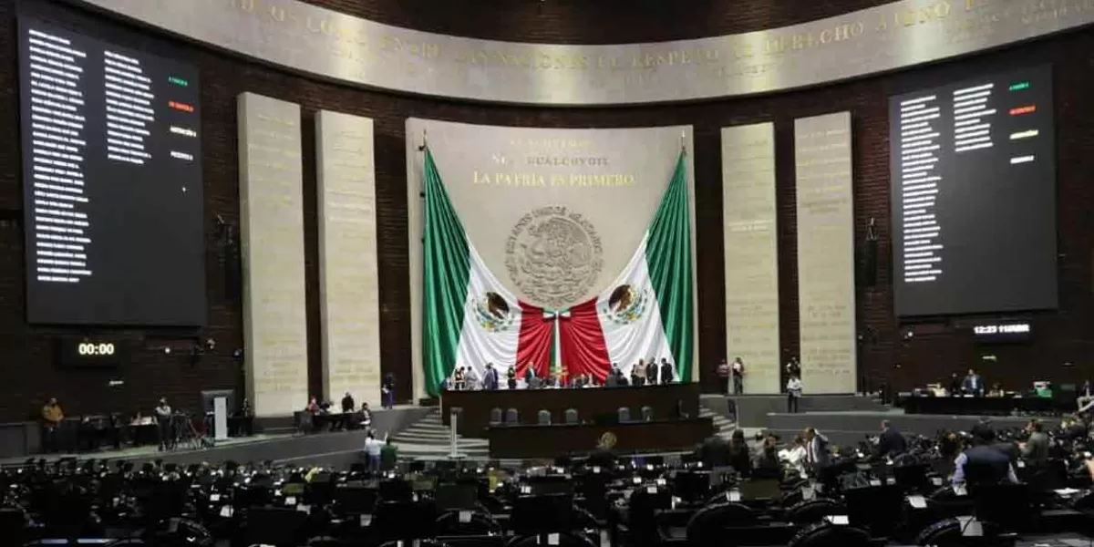 Diputados ‘hacen mancuerna’ y aprueban reformas de AMLO en Comisiones