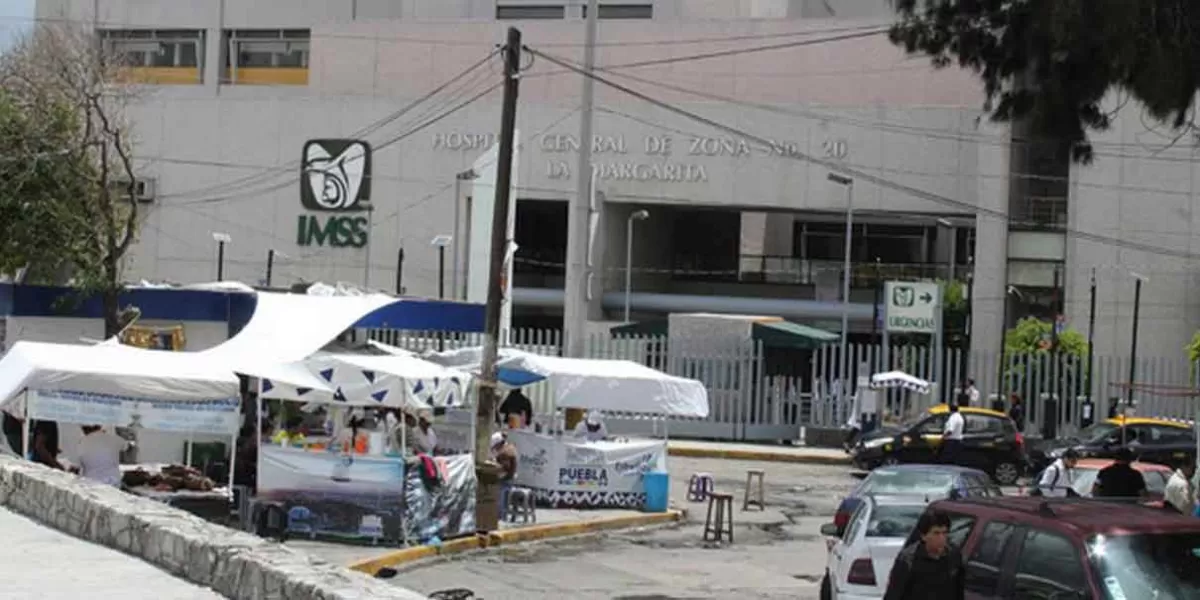 Reportan filtración de agua por lluvia en el Hospital del IMSS de la Margarita