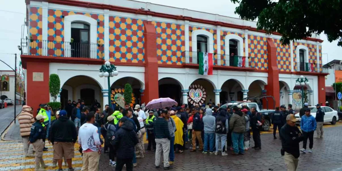 Paro laboral en Izúcar