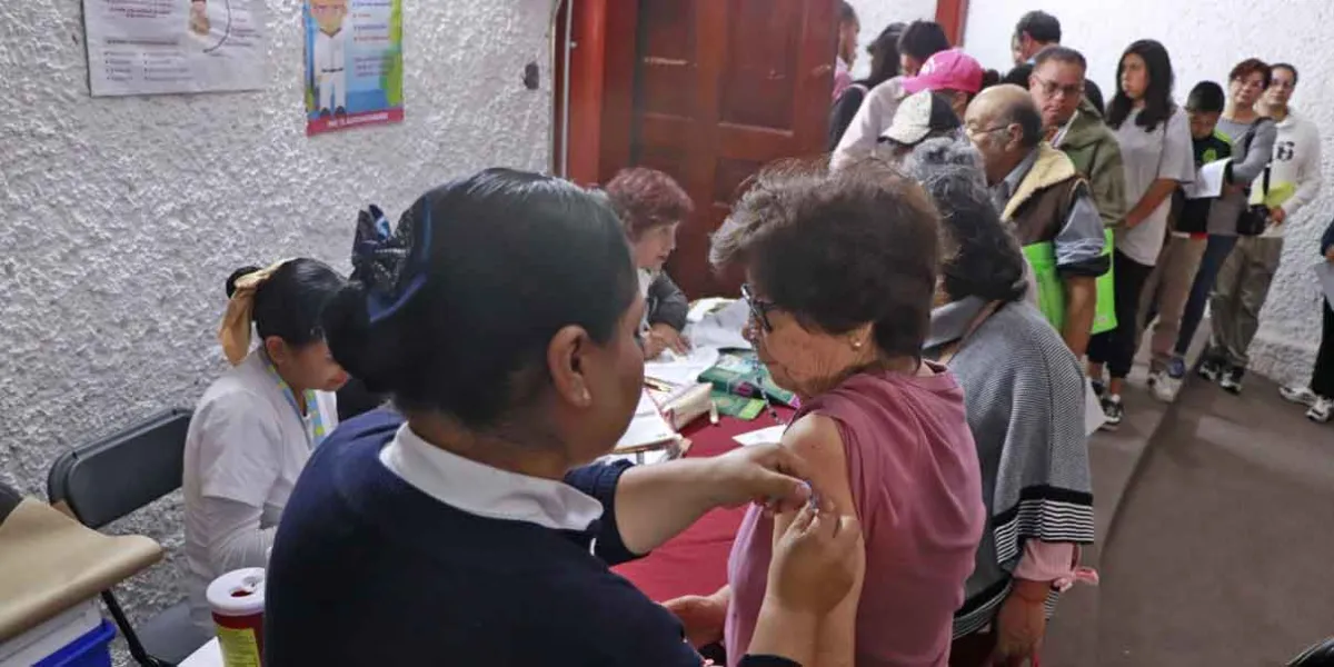 Inician jornadas de vacunación Covid e Influenza en Cuautlancingo