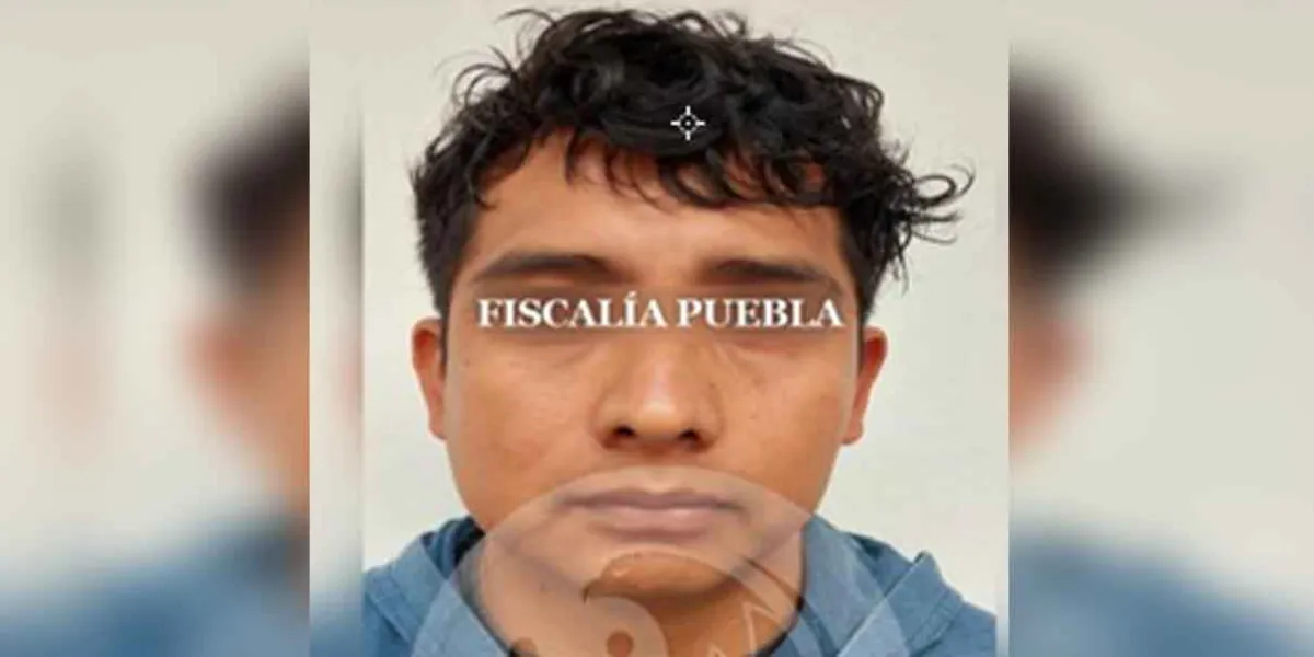 Mandan a prisión a maestro acusado de abuso sexual contra alumna en Puebla