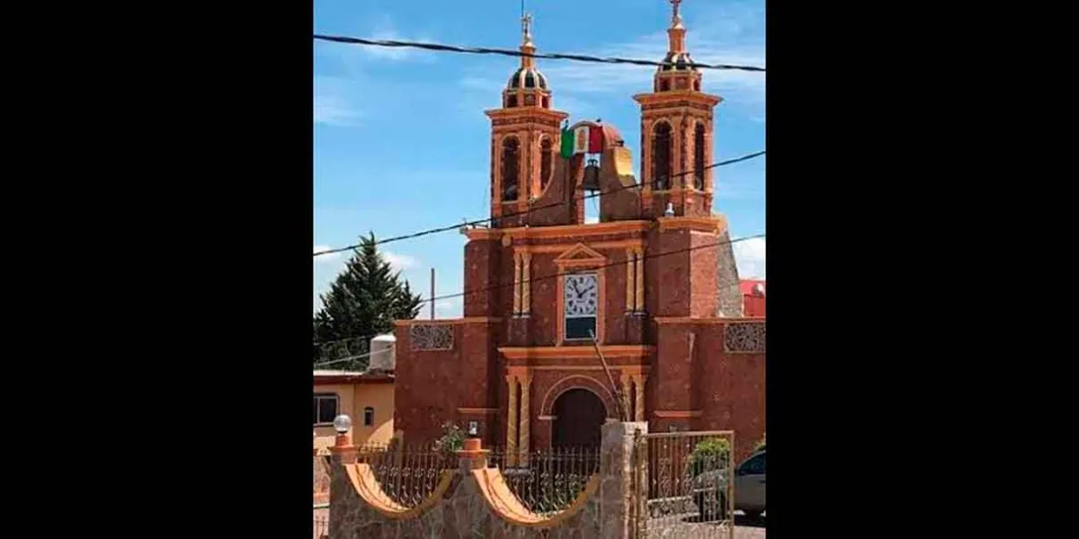 Policía de Tlahuapan refuerza vigilancia en parroquia tras sospechas de robo