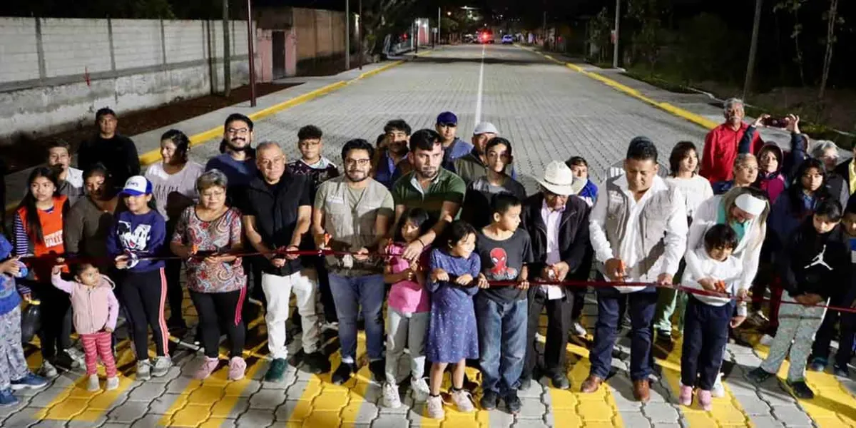 Obras de drenaje y pavimentación en juntas auxiliares de Atlixco