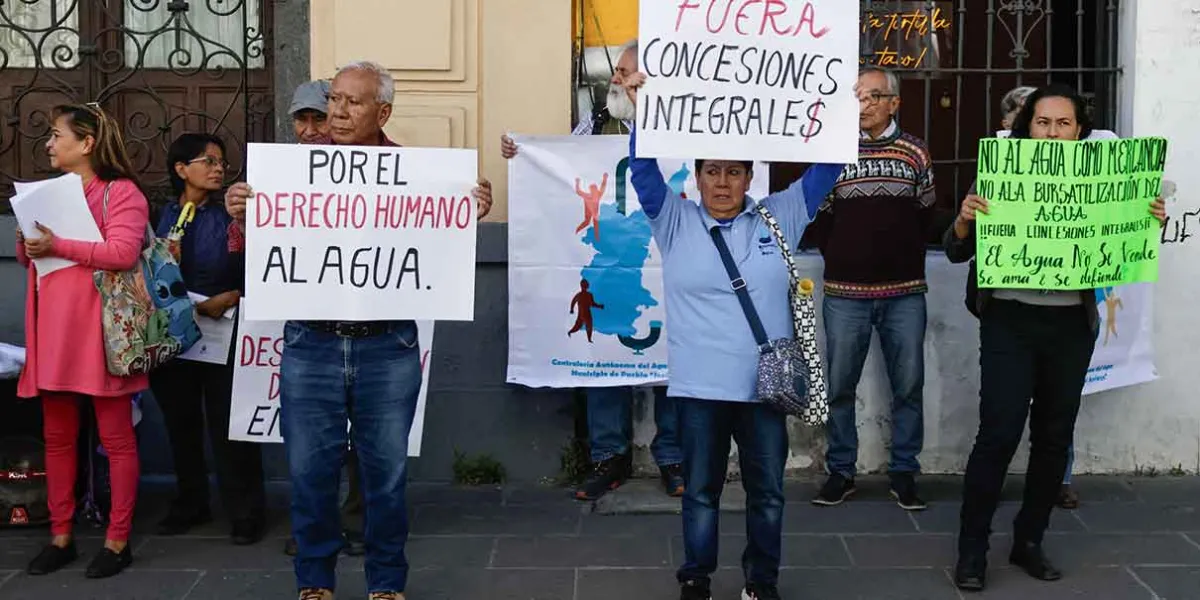 Activistas exigen retirar concesión de Agua de Puebla; rechazan privatización del servicio