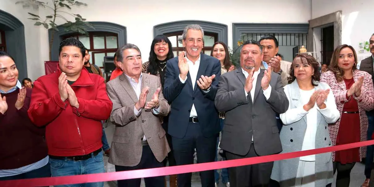 Alcalde de Puebla promueve Expo Artesanal Navideña 2024 en Regidurías