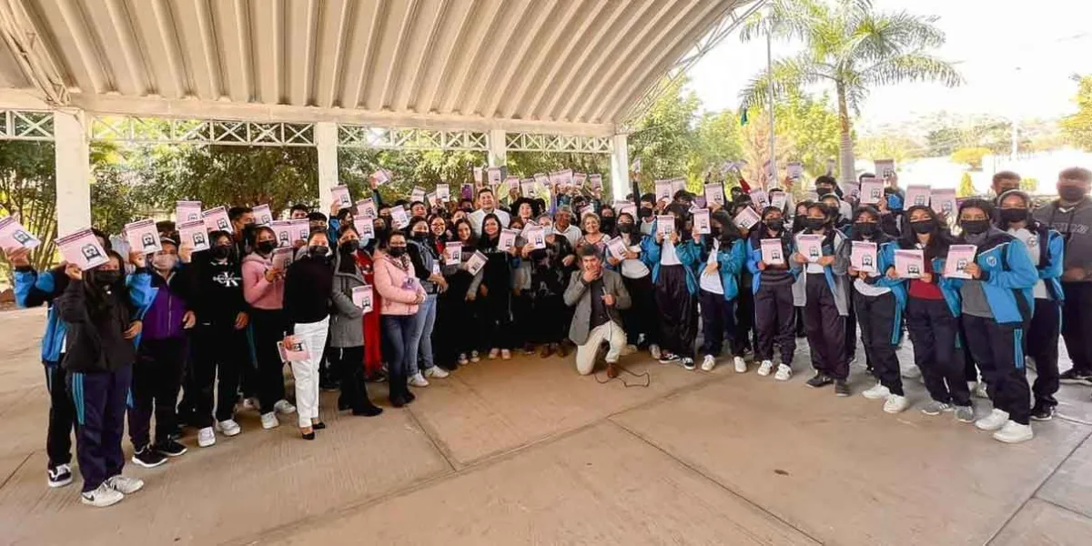 Con apoyo de Sheinbaum, llegará a Puebla la Universidad Rosario Castellanos