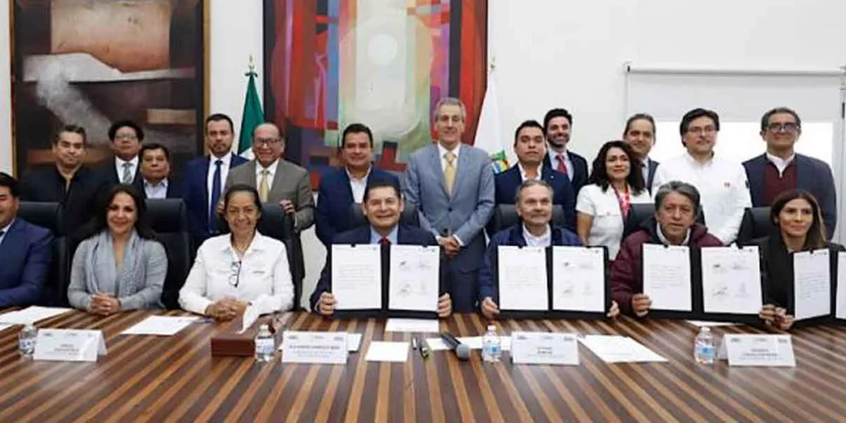 Puebla, de los primeros estados en firmar convenio para reactivación de vivienda