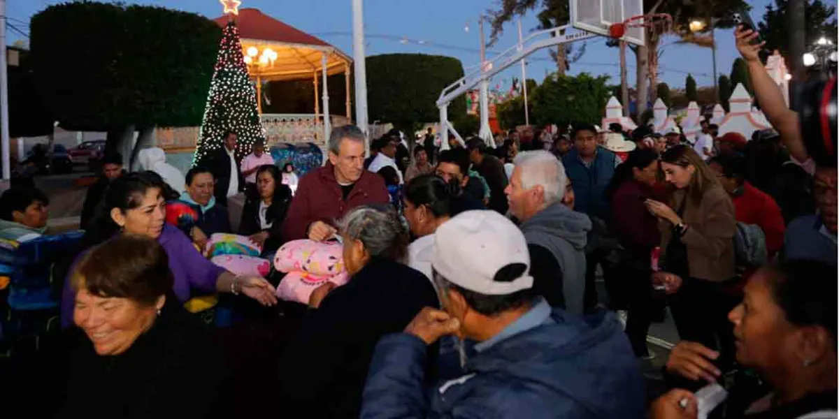 San Baltazar Tetela y San Pedro Zacachimalpa disfrutaron de las posadas municipales 