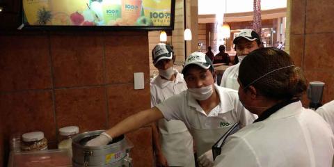 100% Natural celebra 42 años con apertura de nuevo restaurante en la Juárez
