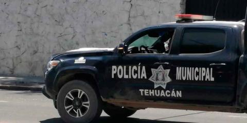 Tras operativo, detienen a sujeto que robó auto en Tehuacán