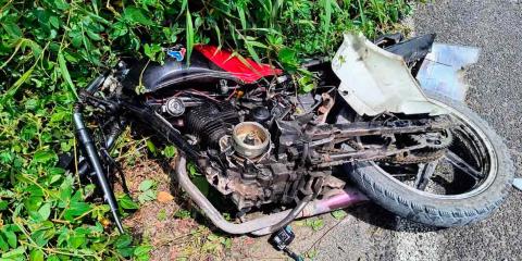 Se estrelló conductor contra motociclista en Tlaola, hubo un muerto 