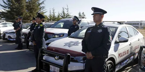 Anuncian aumento salarial para policías municipales de Puebla