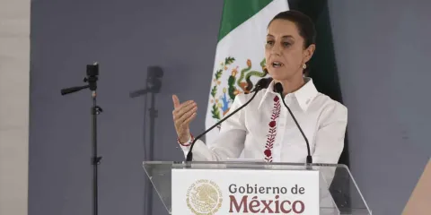La economía de EU avanza gracias a los migrantes mexicanos: Sheinbaum