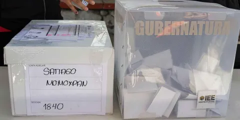 Morena marca su territorio 