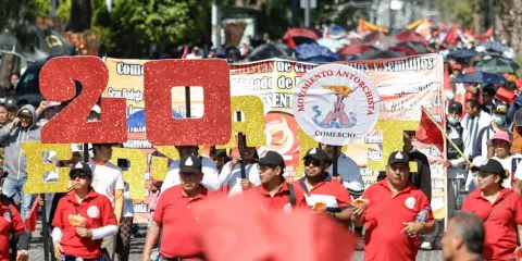  Caos en la capital poblana por festejos de Antorcha Campesina