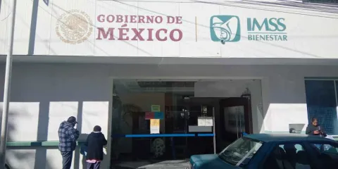 Denuncian escasez de medicamentos en el Hospital General de Serdán