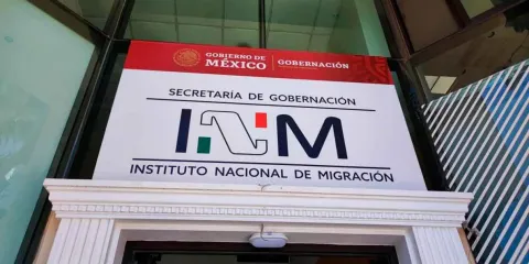  Magistrado poblano pedirá licencia para trabajar en Migración 