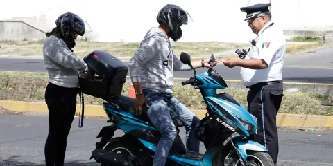 Rotular placas de motos en cascos y chalecos, propone diputada Graciela Palomares