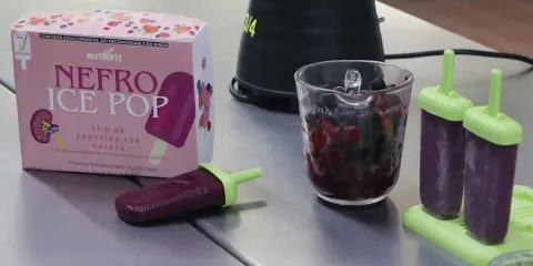 La IBERO desarrolla Nefro Ice Pop, alternativa para enfermos renales