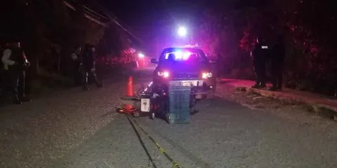Trágico accidente en Xicotepec: Conductor borracho atropella a motociclista
