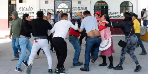 Denuncian abuso de autoridad tras detención de activista Grisealda Cuatlaxahue en La Resurrección
