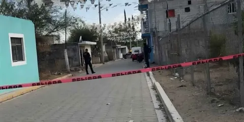 Matan a balazos a trabajador de SKY en Tepeojuma