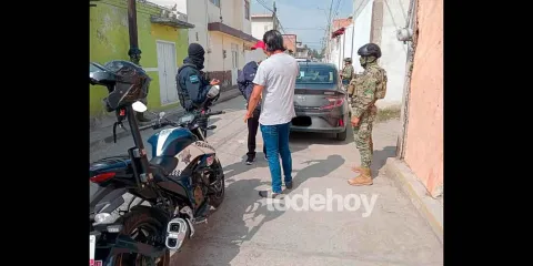Evitan fraude en Moyotzingo: Compradores del EdoMex fueron escoltados para salir del municipio