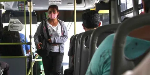 Vecinos de Atlixco alertan sobre asaltos en el transporte público