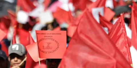Antorcha Campesina pretende lucrar y no nos va a chantajear: Armenta