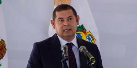 Armenta denuncia clima de amenazas en elecciones extraordinarias en Puebla