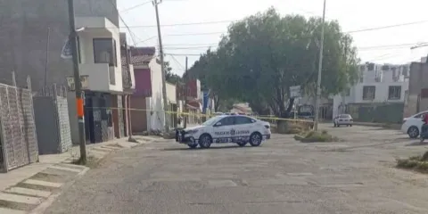 Asalto, balacera y un reo muerto, así terminó el viernes en la capital