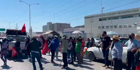 Liberan la México-Puebla tras bloqueo por muerte de mujer indígena en Tehuacán