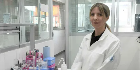 Investigación de la BUAP revela efectos nocivos de microplásticos en animales