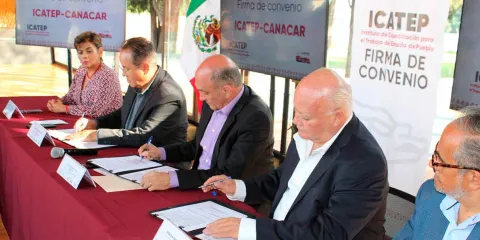 Canacar capacitará a migrantes poblanos en San José Chiapa; capital de la tecnología será sede