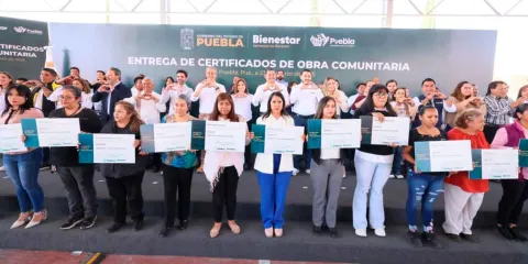 Gobierno de Puebla entrega 64 millones de pesos en obras comunitarias lideradas por mujeres