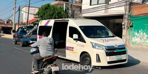 Chofer se queda dormido y genera fuerte accidente en Izúcar de Matamoros 