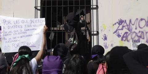 Daños en Puebla por la marcha del 8M serán reparados con el seguro del Ayuntamiento