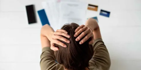 Estrés financiero en emprendedores: Cómo planificar para reducir la presión