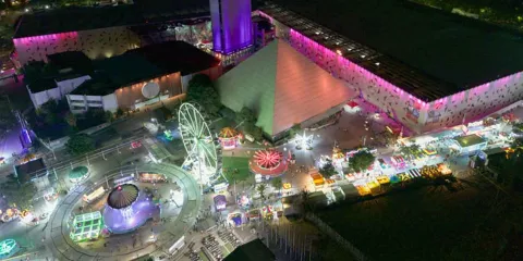 Todo permiso municipal que requiera el Estado para la FERIA será gratuito 