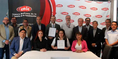 Puebla refuerza seguridad: Convenio entre CMIC y Ayuntamiento para atención de desastres
