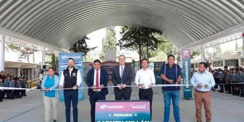 Inaugura Pepe Chedraui techado escolar en la Primaria Carmen Millán