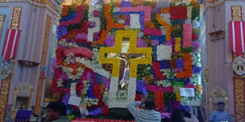 Tradición y fe: La conmemoración de la Preciosa Sangre de Cristo en Santa Ana Xalmimilulco