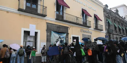 Filosofía y Letras de la BUAP retoma clases presenciales el 8 de abril