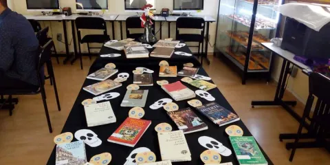 En el marco del Dia Internacional del Libro en Texmelucan los jóvenes no leen
