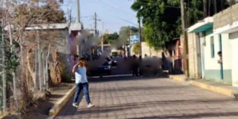 Pobladores intentan linchar a joven señalado por asalto en Huaquechula